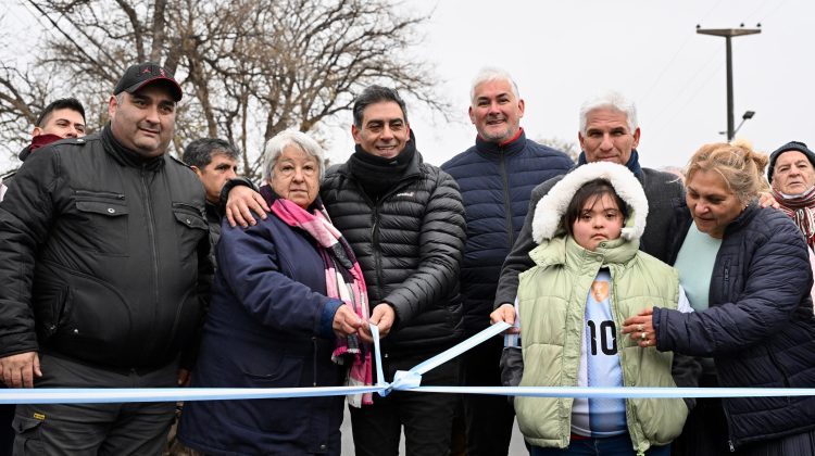 Poggi e Hissa inauguraron obras de repavimentación en la zona norte de la capital