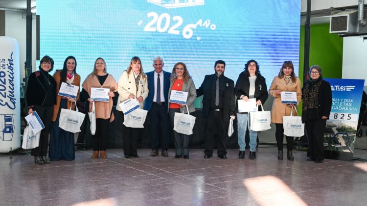 Reconocieron a directivos de cuatro establecimientos por aprobar el Concurso de Cargos Jerárquicos