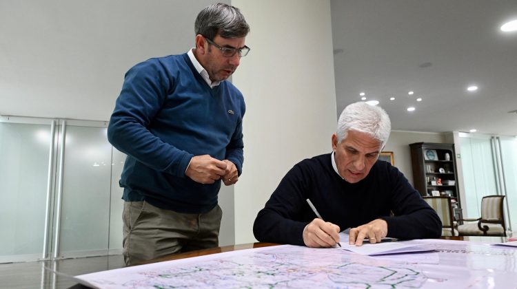 La Provincia mejorará y conservará más de 1.500 kilómetros de caminos rurales