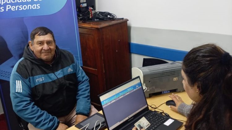 El Registro Civil llevó adelante un nuevo operativo descentralizado en Las Palomas y Talita