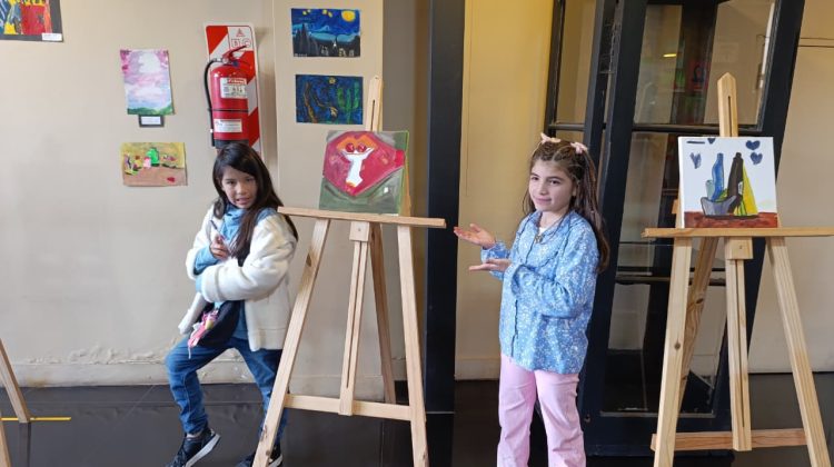 Abrió la exposición ‘Pequeños artistas, grandes maestros’ en el Muhsal