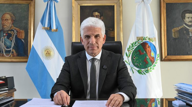 El Gobernador anunció un aumento del 20% en los sueldos de la administración pública