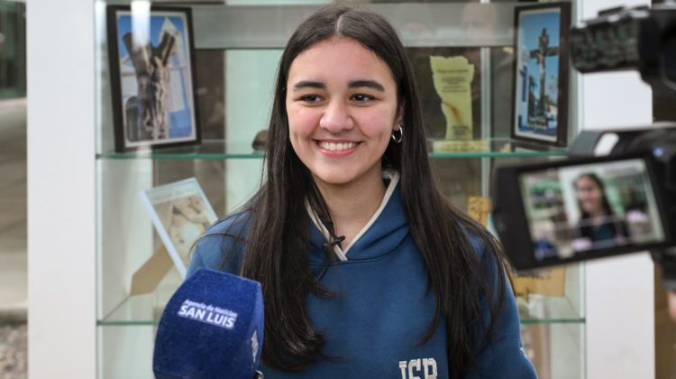 “La Beca al Mérito es una gran ayuda y me genera orgullo”