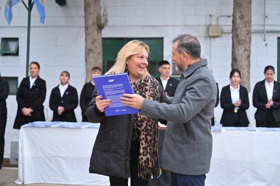 COLEGIO PARA ADULTOS N° 443, “ISLAS MALVINAS” director CUEVAS, NATALIA SOLEDAD. BIBLIOTECA “MARTIN FIERRO” del Complejo Penitenciario N° 1
