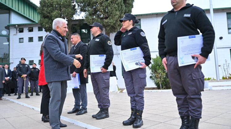 En el aniversario del Servicio Penitenciario, Poggi anunció más inversión, educación y equipamiento