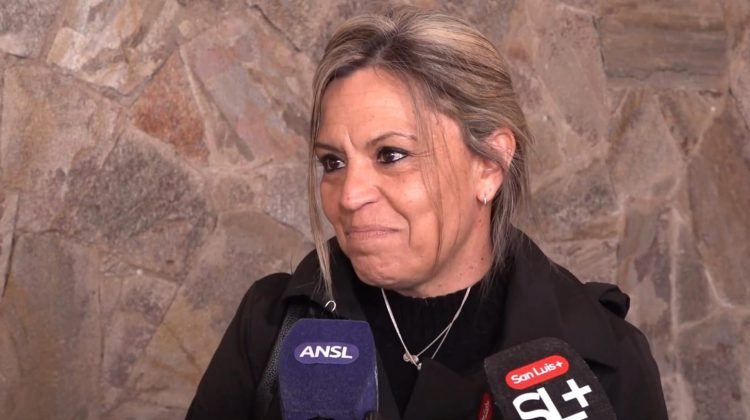 “La idea es siempre posicionarnos como docentes y utilizar la IA como herramienta”