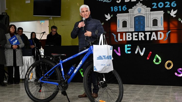 Fortuna sobre ruedas: los estudiantes de 5° año estrenaron sus TuBi