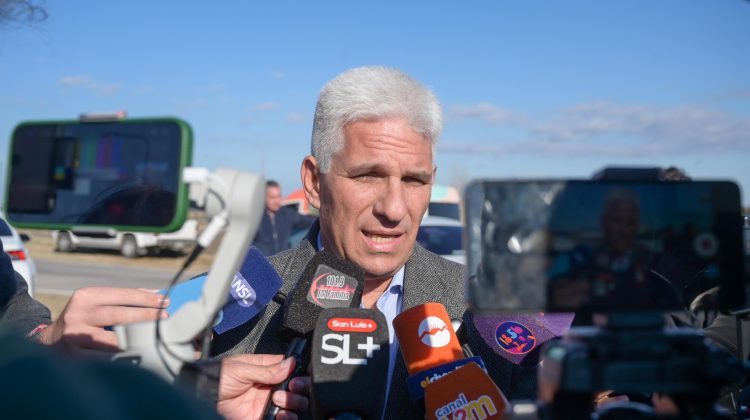 “Ellos siguen creando trabajo y nosotros a la infraestructura vial debemos tenerla en condiciones”