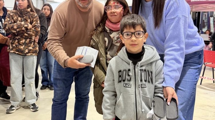 El programa oftalmológico llegó a la localidad de Buena Esperanza