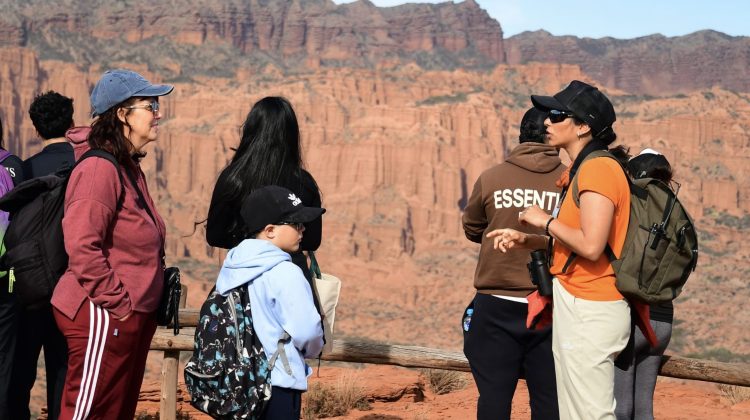 A través de las excursiones gratuitas, cientos de sanluiseños descubrieron Sierra de las Quijadas