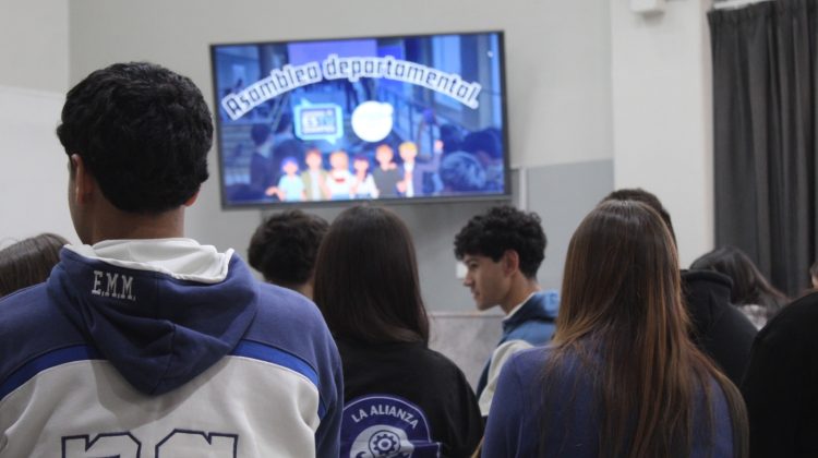 Jóvenes de Pedernera participaron de una Asamblea Departamental