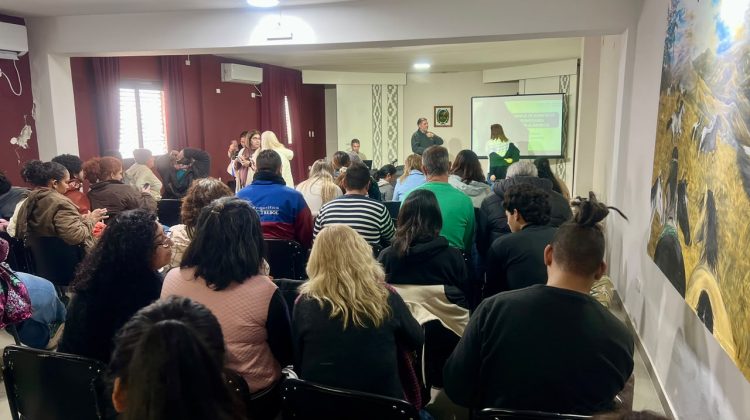 Más de 50 personas participaron de una nueva capacitación sobre manipulación segura de alimentos