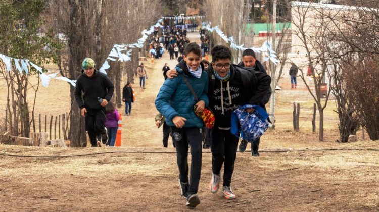 La 51° Marcha Patriótica a Pie: una tradición de la Escuela Normal que moviliza la memoria 