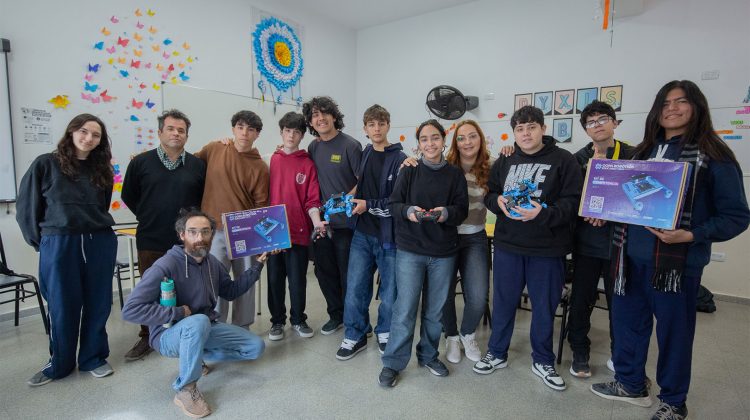 Dos equipos de la ‘Albert Einstein’ buscarán el pase a la final nacional de la Copa Robótica 