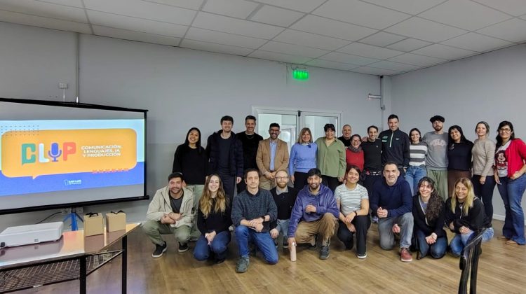 Más de 40 docentes de la EPA N°11 conocieron cómo validar información y evitar las fake news