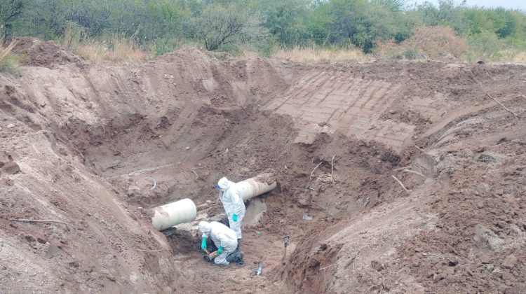 El personal de San Luis Agua trabaja sobre el Troncal I del acueducto Nogolí