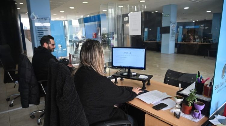 Se contactarán con los usuarios de acueductos que aún no realizaron el reempadronamiento
