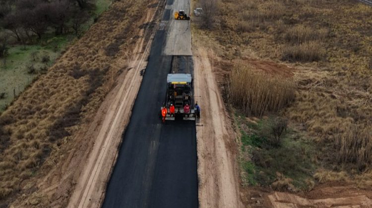 La Provincia profundiza la recuperación de la ruta provincial N°11