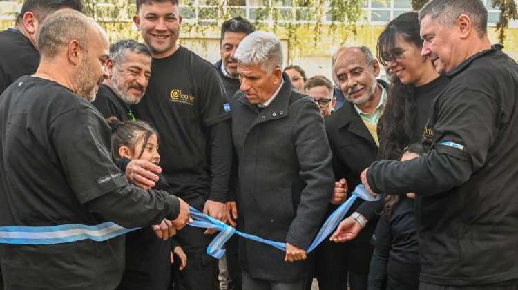 El Gobernador acompañó a Syme en la inauguración de su planta en Villa Mercedes
