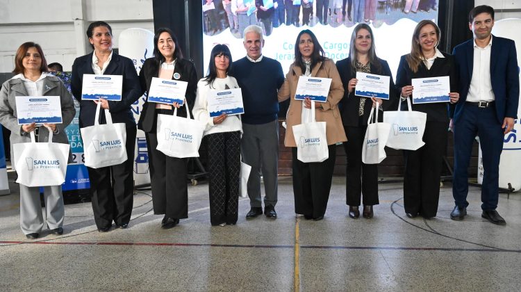 Reconocieron a directivas de Villa Mercedes que completaron el Concurso de Cargos Jerárquicos