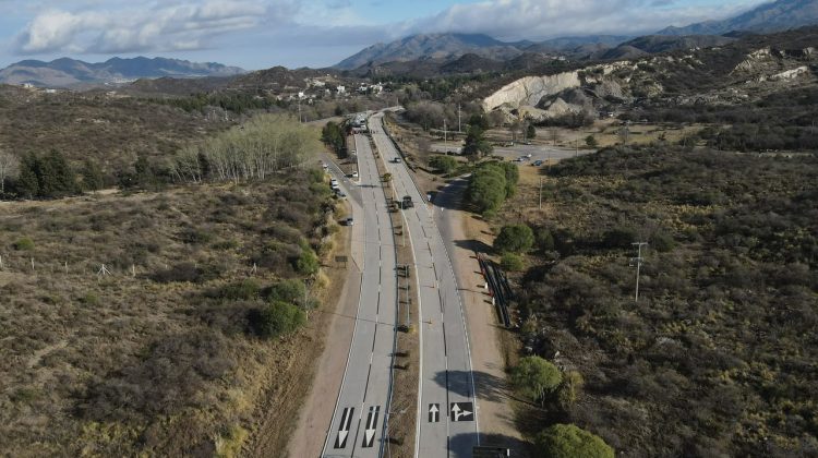 Más seguridad vial: mejoraron la circulación de la ruta provincial N°20 