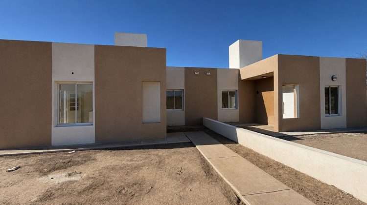 Las viviendas de Villa del Carmen, Papagayos y Villa Larca progresan en la etapa de terminaciones 
