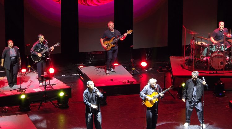 Los Nocheros brindaron un show inolvidable en el Cine Teatro