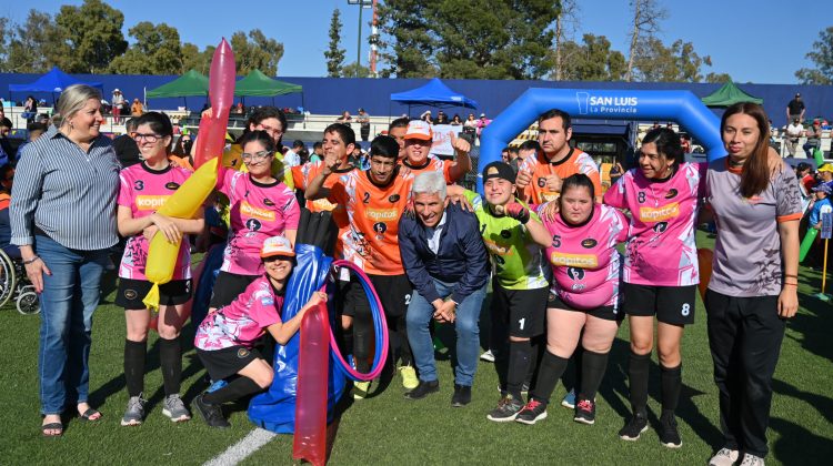 La Villa Deportiva se llenó de emoción en la final provincial de la Liga de Fútbol 5 Adaptado