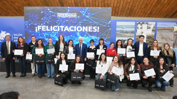 “Uno trabaja para el futuro, para los chicos, estoy agradecida por la oportunidad de formarme”