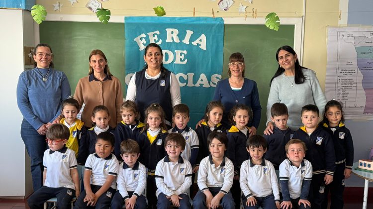Una poesía despertó la curiosidad de 17 niños por el viento chorrillero