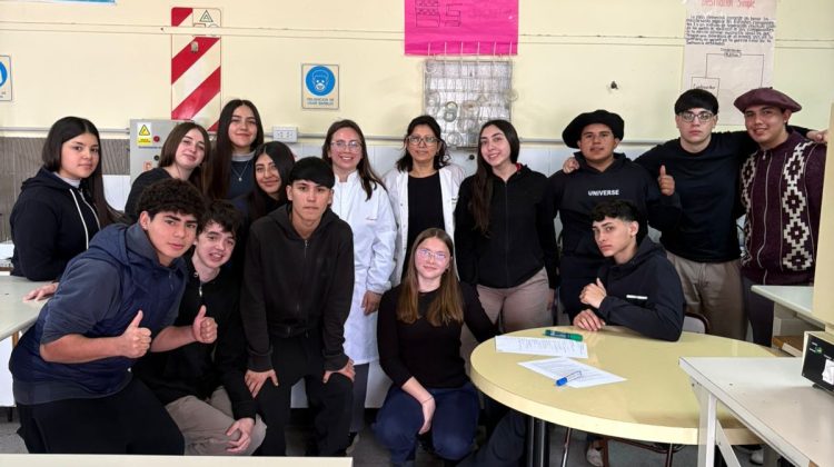 Del laboratorio al campo: estudiantes fortalecen su formación técnica con experiencias compartidas