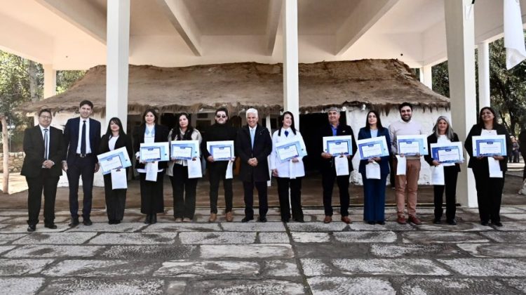Los 10 docentes del año viajarán a un Congreso de Innovación Educativa en Uruguay