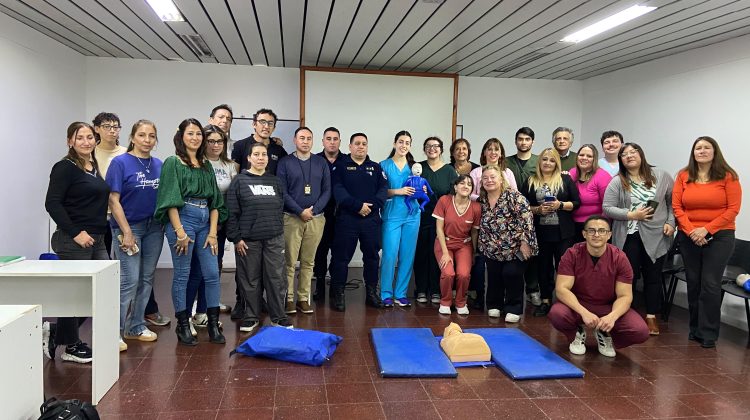 El IPReS y la UCCuyo San Luis fortalecen la formación comunitaria con un taller de RCP y DEA