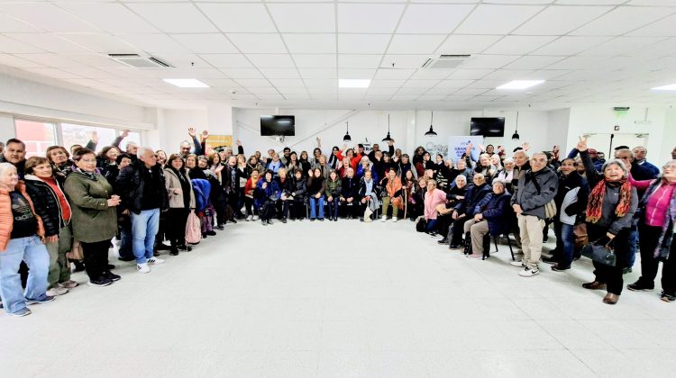 El programa “Grandes Amigos Salud” tuvo su 23° jornada del año en el Hospital Central