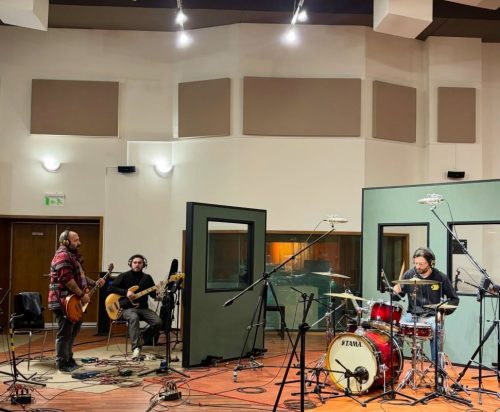 'Acertijos Rock', una de las bandas que se acercó a la Casa de la Música en esta jornada cultural.