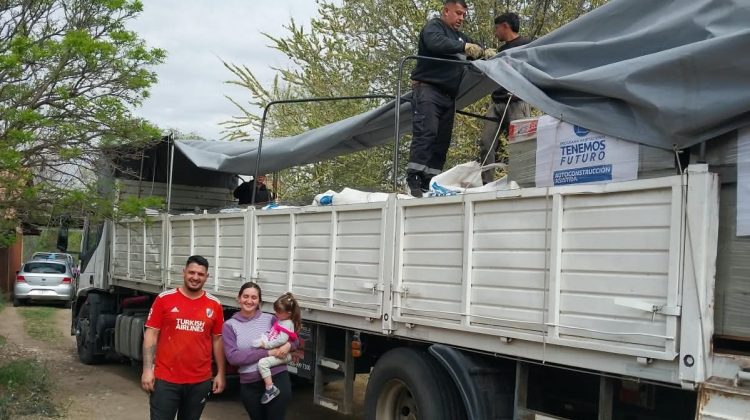 Familias de Bagual y Carpintería ya cuentan con los materiales para comenzar a construir su vivienda