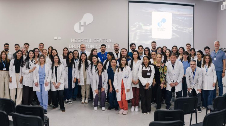 Se realizó el acto de ingreso de los residentes 2026 al Hospital Central ‘Dr. Ramón Carrillo’