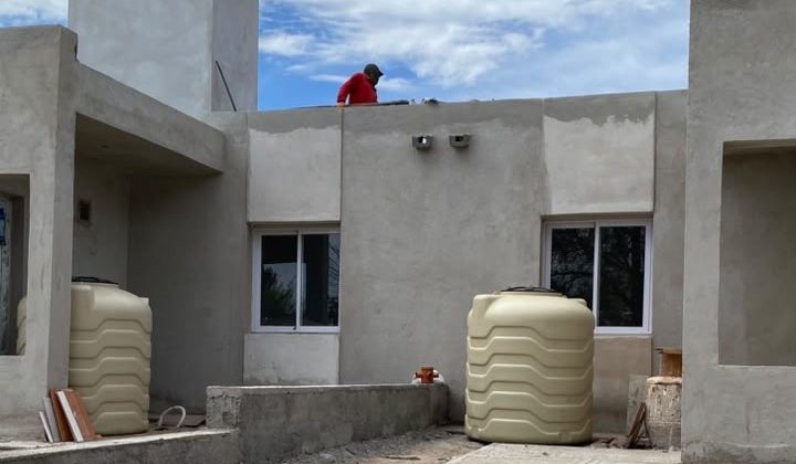 Viviendas: en La Punilla progresan las terminaciones y en El Morro se elevan las mamposterías
