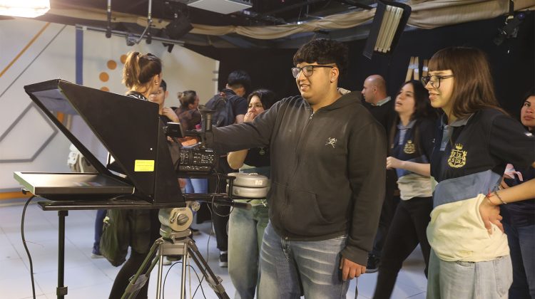 Alumnos de la Escuela N°51 ‘Faustino S. Mendoza’ conocieron la propuesta audiovisual de la ULP