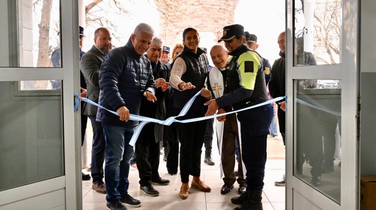 El Gobernador presentó las renovaciones del puesto limítrofe N°7 ubicado en Justo Daract