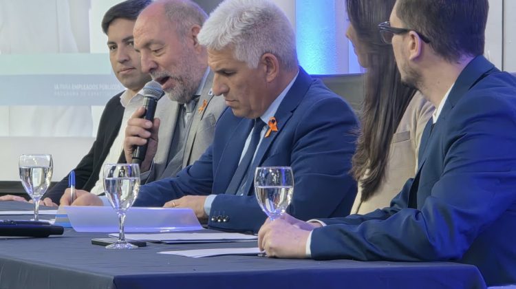Seguí en vivo el lanzamiento de la capacitación en IA para empleados públicos