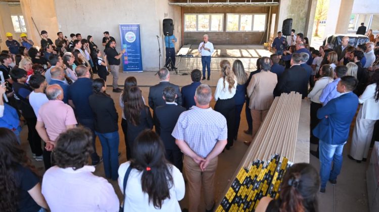 El Gobernador recorrió el avance de obra del Campus Universitario de la UNViMe