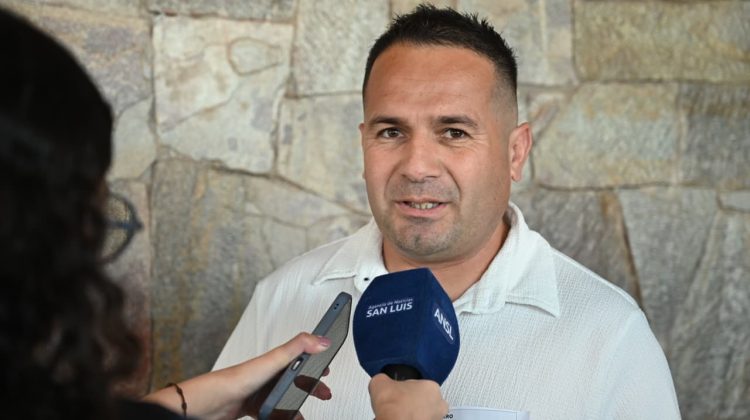 “Los docentes necesitamos estos espacios de formación”