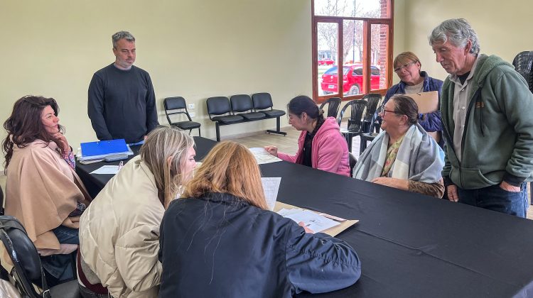 Brindaron atención y asesoramiento a las comunidades de Paso Grande y Naschel