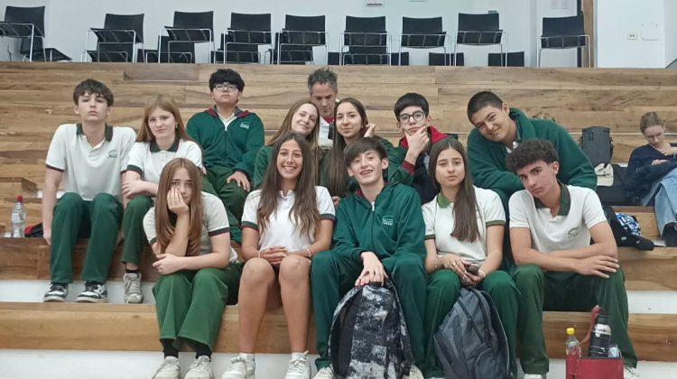 Estudiantes de San Luis presentaron en un congreso internacional una app para prevenir incendios