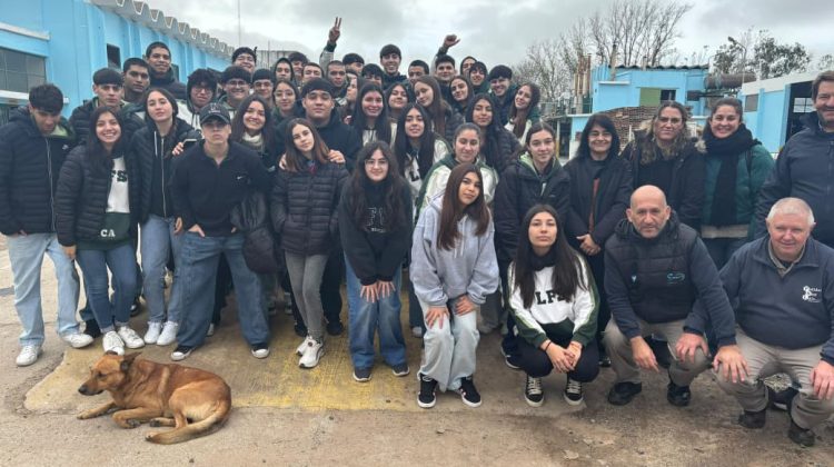 Escuela ‘Jesús Obrero’: egresarán estudiantes como Maestros Mayores de Obra y como Técnicos Químicos