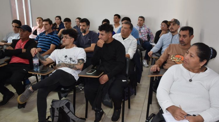El Gobierno organiza convocatorias ampliadas para el curso de manipulación de alimentos 