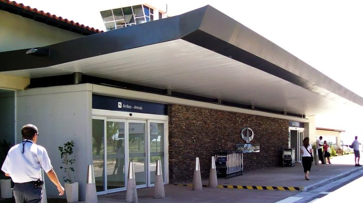 El aeropuerto reanuda sus operaciones este viernes