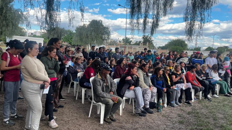 Más de 500 vecinos participaron de mentorías en los barrios República y José Hernández
