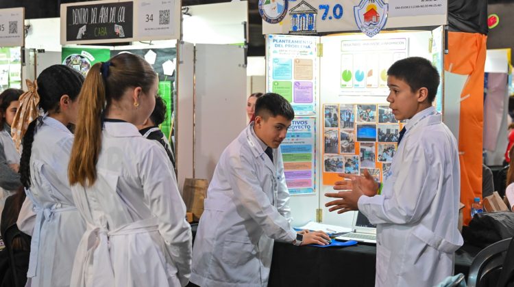 Más de 3.500 personas disfrutaron de la Feria Nacional de Ciencias